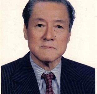 创办人顾乾麟先生生平